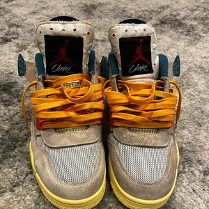 Union Jordan 4 “guava”